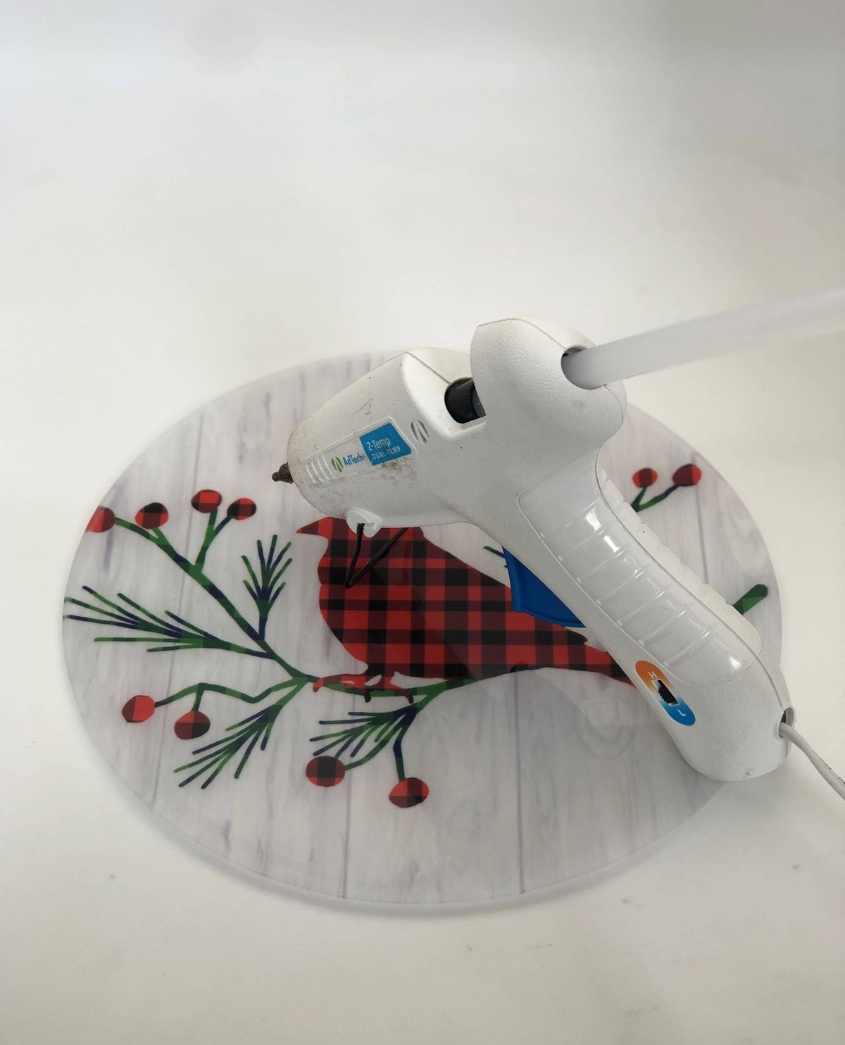 GG Plaid Cardinal: Jar Opener
