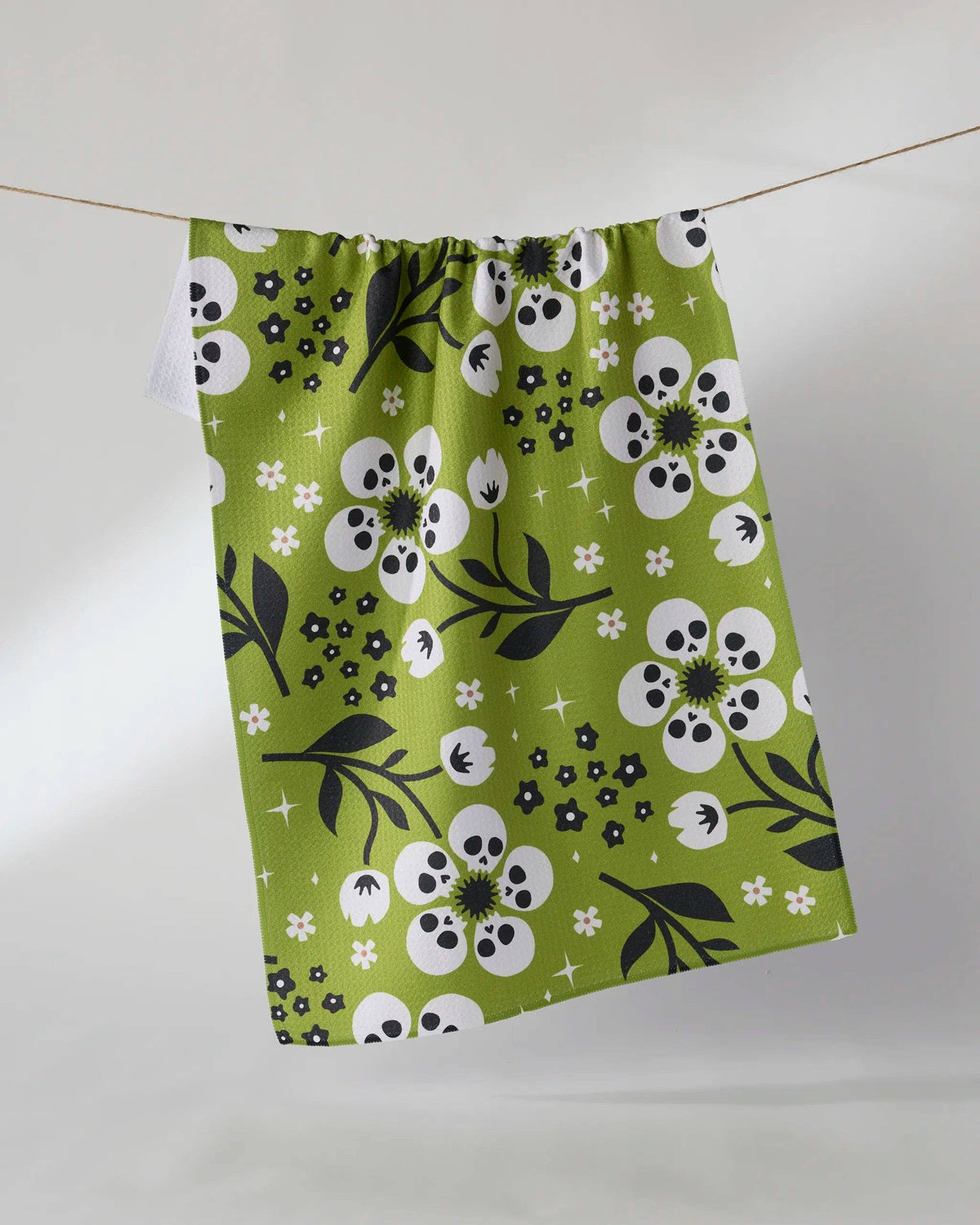 Marrow Bloom Tea Towel: Green