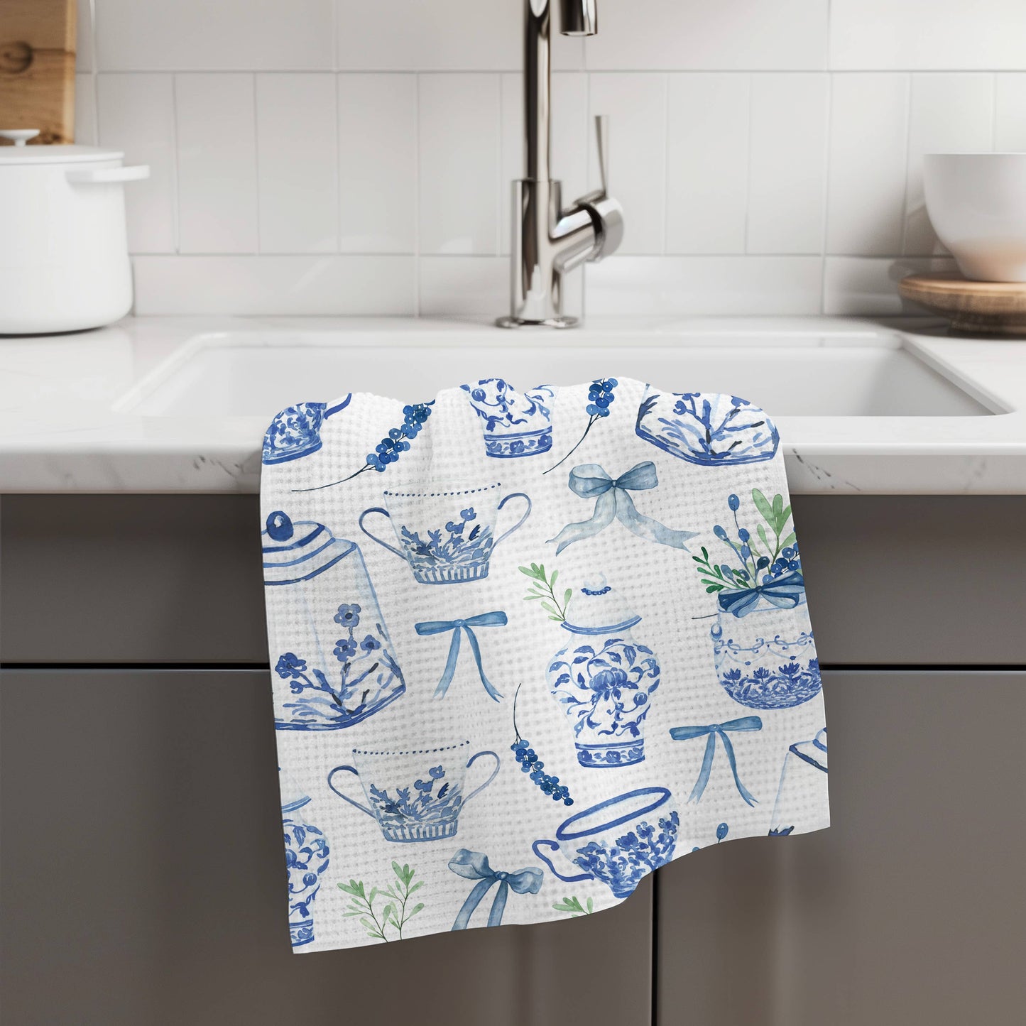 Tea Chinoiserie Floral Kitchen Towel Vase Blue White Spring Bow